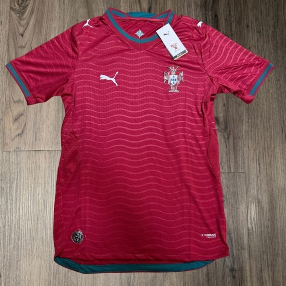 Puma Portugal National Team Home Soccer Jersey Size Large NWT